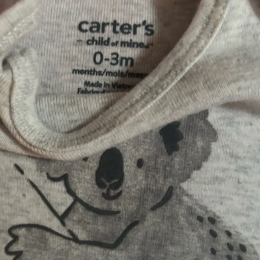 Carter's 5  Bodysuit size:0-3